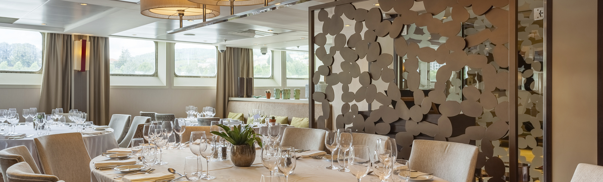 Restaurant - © 