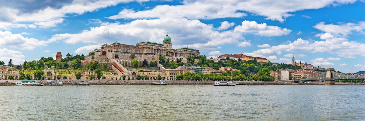 Château de Budapest - © Noppasinw - stock.adobe.com