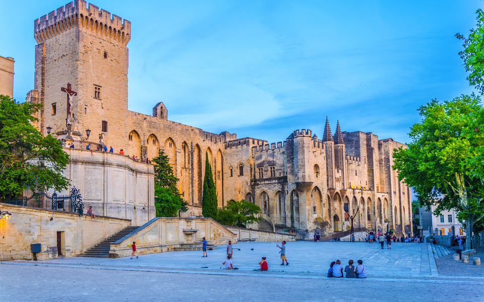 Palais des papes à Avignon - ©dudlajzov - stock.adobe.com